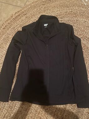 BLACK ZIP UP ATHLETIC JACKET